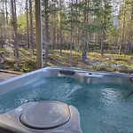 Villa Tuomipakka *